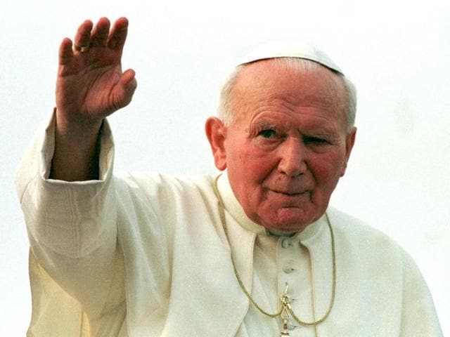 A cloth with a drop of the late Pope John Paul II’s blood has been stolen from Cologne Cathedral, Germany.(AFP file photo)