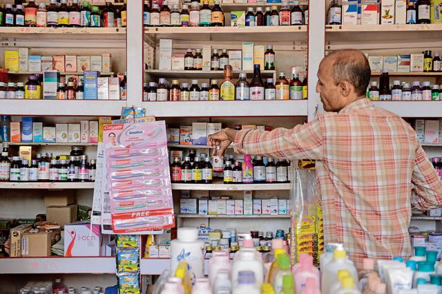 Delhi Has Just 14 Inspectors To Check 18 000 Pharmacies Hindustan Times Evergreen chemists 4, defence colony market delhi. delhi has just 14 inspectors to check