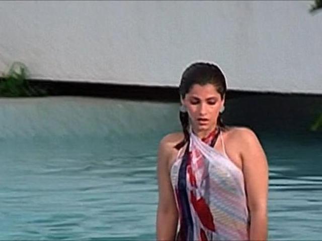 How can you not put Saagar (1985) in her best films list! (YouTube)