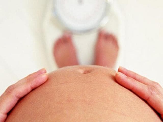 Girls whose mothers were overweight before their pregnancy and also had gestational diabetes were 2.5 times more likely to have earlier pubic hair development than their peers whose mothers had normal weight and no gestational diabetes.(Shutterstock)