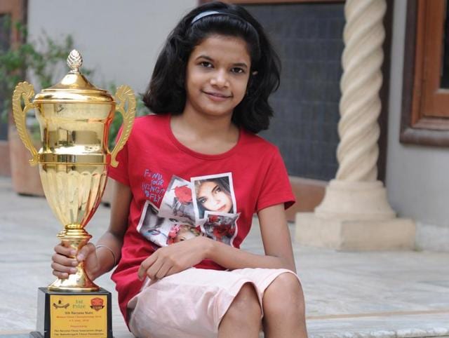 Navya Tayal, astudent of class 7, defeated a 19-year-old player to win the Haryana women’s chess title in the open category. (Parveen Kumar/HT Photo) Navya Tayal, astudent of class 7, defeated a 19-year-old player to win the Haryana women’s chess title in the open category. (Parveen Kumar/HT Photo)