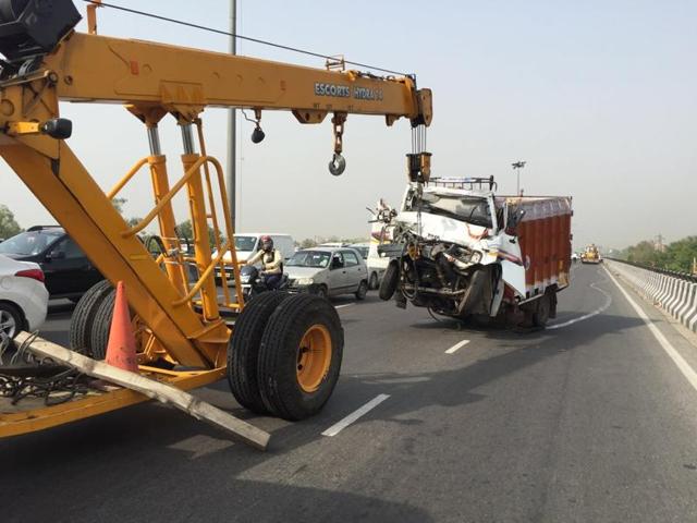 Police said that the incident took place at 6 am when the truck travelling towards Delhi collided with a stationary truck that was parked on the roadside due to a tyre puncture. (Parveen Kumar/HT Photo) Police said that the incident took place at 6 am when the truck travelling towards Delhi collided with a stationary truck that was parked on the roadside due to a tyre puncture. (Parveen Kumar/HT Photo)