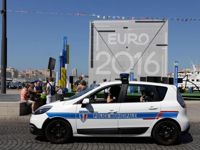 The launch of the app comes a day after Britain warned that stadiums and fan zones could be targeted during Euro 2016.(AP)