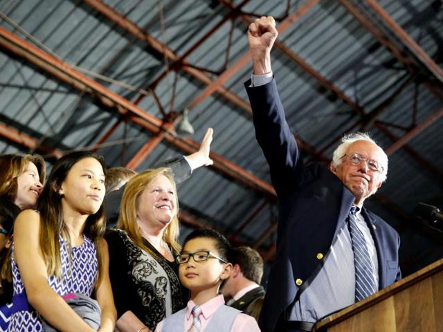 US Democratic presidential candidate Bernie Sanders addresses supporters following the closing of the polls in the California presidential primary in Santa Monica, California, US, June 7, 2016. (Reuters) US Democratic presidential candidate Bernie Sanders addresses supporters following the closing of the polls in the California presidential primary in Santa Monica, California, US, June 7, 2016. (Reuters)