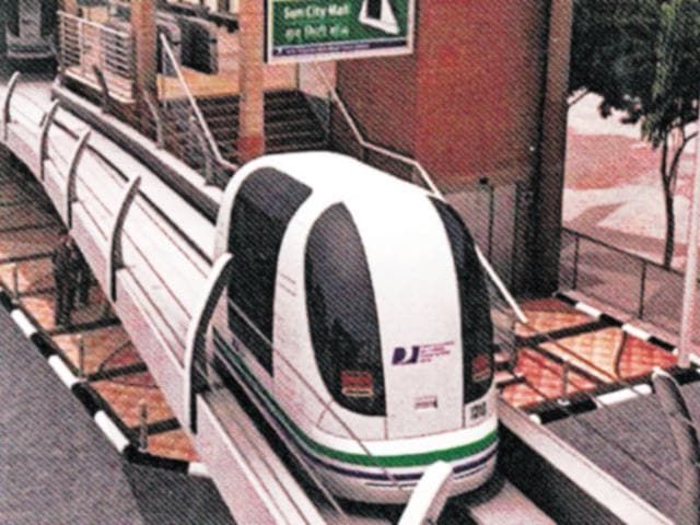 POD TAXI: The project, announced in 2009, remained in a limbo for several years but the recent push by the Union transport minister Nitin Gadkari seems to have given it a new lease of life.(HT Photo) POD TAXI: The project, announced in 2009, remained in a limbo for several years but the recent push by the Union transport minister Nitin Gadkari seems to have given it a new lease of life.(HT Photo)