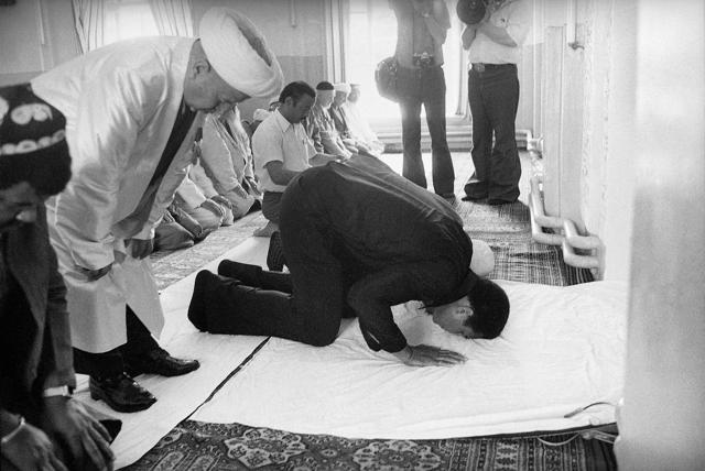 In this file photo, Muhammad Ali prays at a Russian mosque during his 12-day visit to the Soviet Union. As one of the most famous Muslims in the world, he travelled widely as a goodwill ambassador, spreading the message of Islam as a religion of peace. (AP) In this file photo, Muhammad Ali prays at a Russian mosque during his 12-day visit to the Soviet Union. As one of the most famous Muslims in the world, he travelled widely as a goodwill ambassador, spreading the message of Islam as a religion of peace. (AP)