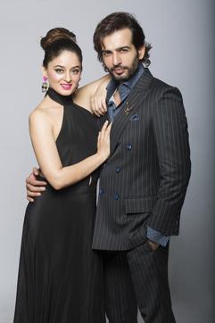Actor Mahhi Vij says that when she met her husband actor Jay Bhanushali, it was love at first sight.