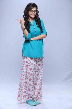 Actor Hiba Nawab says that although she finds it tough to fast and work at the same time, she tries her best. Actor Hiba Nawab says that although she finds it tough to fast and work at the same time, she tries her best.