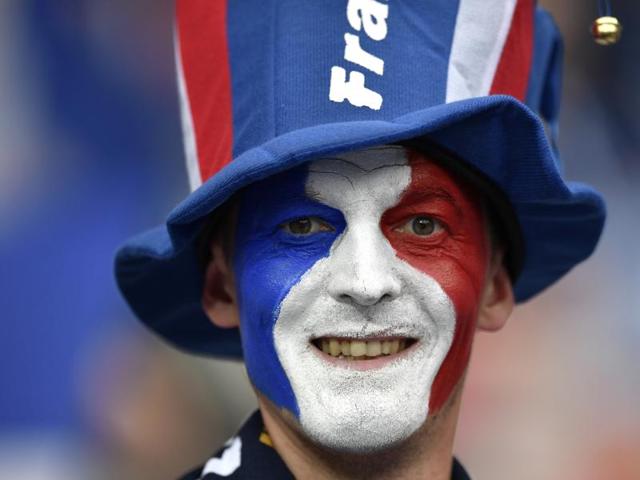 Supporters of France before the Euro 2016 Group A football match between France and Romania, at the Stade de France, in Saint-Denis, north of Paris.(REUTERS)