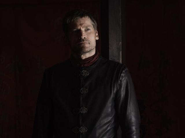 Jaime still rubbing aloe vera on the burn he got from Blackfish last week? (HBO) Jaime still rubbing aloe vera on the burn he got from Blackfish last week? (HBO)