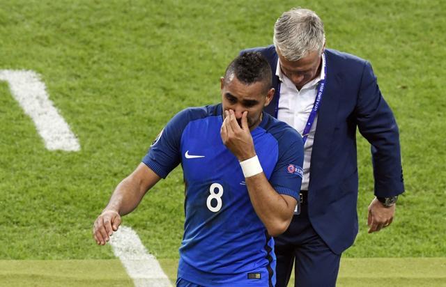 Dimitri Payet (L) is in tears after scoring France’s winner. (AFP) Dimitri Payet (L) is in tears after scoring France’s winner. (AFP)