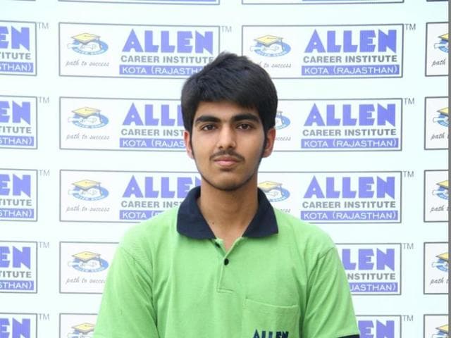 Bhavesh Dhingra from Haryana’s Yamunanagar scored the second position in the Joint Entrance Examination (JEE) Advanced 2016.(HT Photo)