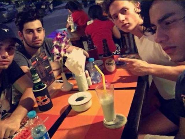 These boys are pretty behind too.Teach us Aryan! Teach us master! (Instagram) 