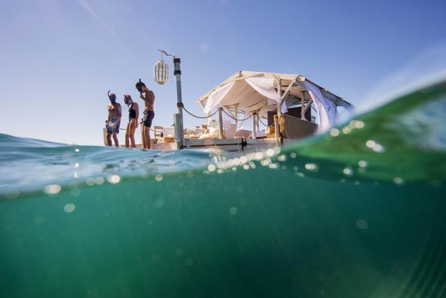 To enter the contest, simply write a 50 to 500-character response to Airbnb’s prompt, which is simply, “Tell us about yourself, and why you and three guests belong on the Great Barrier Reef.” (AFP)