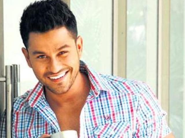 The incident occurred when Kunal Khemu and Vartika Singh were shooting at Naubat Khana for the song album ‘Saanwre’ produced by Nikhil Dwivedi. (Sanjay Solanki/HT file) The incident occurred when Kunal Khemu and Vartika Singh were shooting at Naubat Khana for the song album ‘Saanwre’ produced by Nikhil Dwivedi. (Sanjay Solanki/HT file)