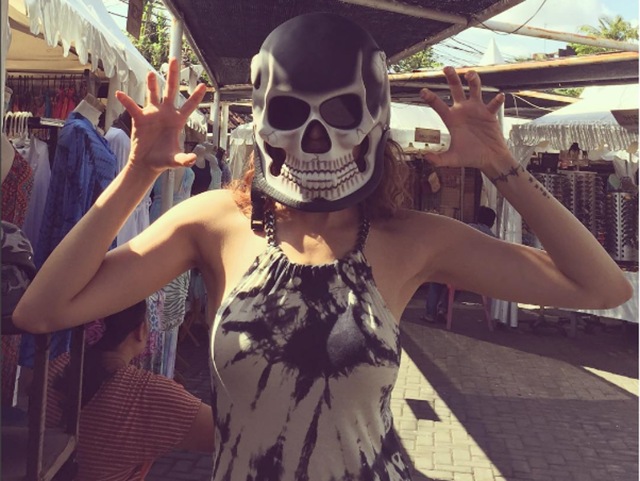 Time to shop a little, scare a little: Karisham Tanna during her Bali vacation. (Instagram) 