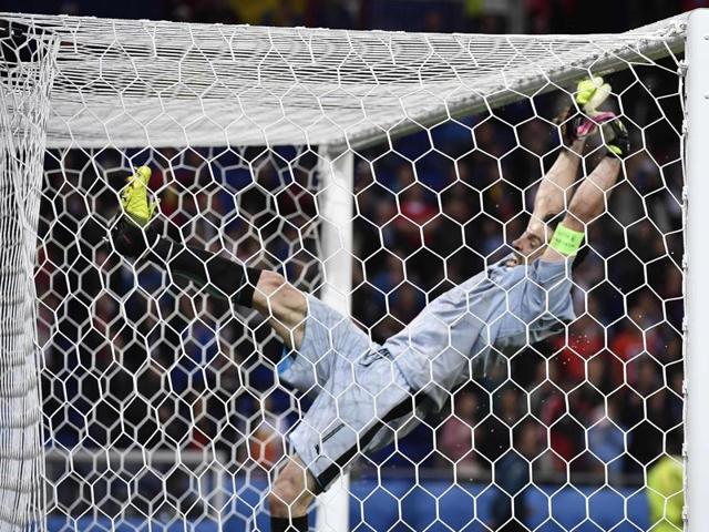 Italy's goalkeeper Gianluigi Buffon celebrates a 2-0 victory following the Euro 2016 group E football match between Belgium and Italy. (AFP photo) Italy's goalkeeper Gianluigi Buffon celebrates a 2-0 victory following the Euro 2016 group E football match between Belgium and Italy. (AFP photo)