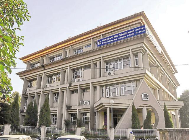 In a survey conducted by GLADA, 1,791 unauthorised colonies were identified till 2012, the list for which is available on the GLADA website.(Sikander Singh Chopra/HT Photo) In a survey conducted by GLADA, 1,791 unauthorised colonies were identified till 2012, the list for which is available on the GLADA website.(Sikander Singh Chopra/HT Photo)