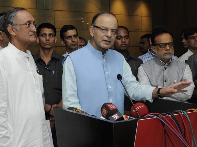 Finance minister Arun Jaitley interacts with journalists following a meeting of Empowered Committee of State Finance Ministers in Kolkata. (Subhendu Ghosh/HT Photo) Finance minister Arun Jaitley interacts with journalists following a meeting of Empowered Committee of State Finance Ministers in Kolkata. (Subhendu Ghosh/HT Photo)