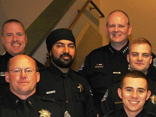 Varinder Khun Khun (turbaned) with other officers at the swearing-in to the Modesto police department in California.(Photo: FB/Modesto police dept)