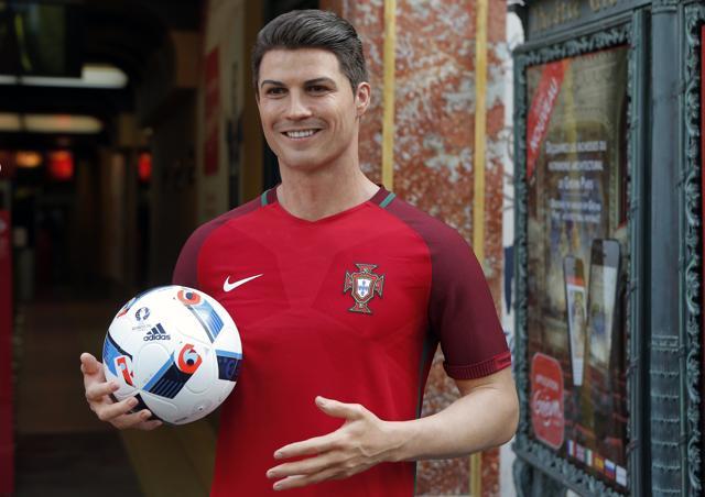 The life-size wax figure of Real Madrid's Cristiano Ronaldo is presented at Grevin Museum in Paris, France. (AP Photo) The life-size wax figure of Real Madrid's Cristiano Ronaldo is presented at Grevin Museum in Paris, France. (AP Photo)