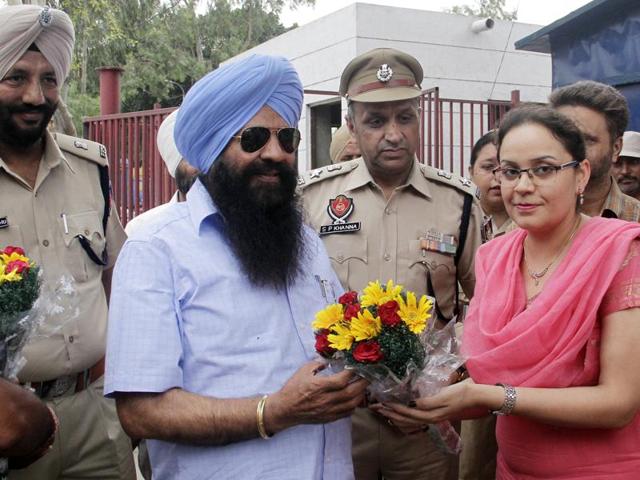Sohan Singh Thandal, minister of jails, visited Central Jail Ludhiana on Tuesday. (JS Grewal/HT Photo) Sohan Singh Thandal, minister of jails, visited Central Jail Ludhiana on Tuesday. (JS Grewal/HT Photo)