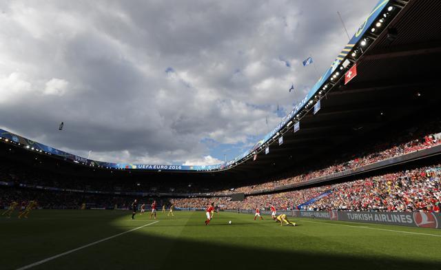 A view of the Parc des Princes stadium during the Switzerland vs Romania Group A Euro 2016 match. (Reuters Photo)