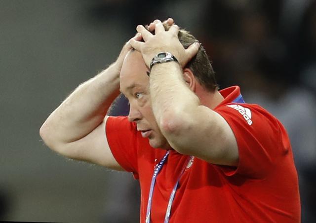 Russia’s head coach Leonid Slutsky reacts during their Group B football match against Slovakia. (Reuters Photo) Russia’s head coach Leonid Slutsky reacts during their Group B football match against Slovakia. (Reuters Photo)