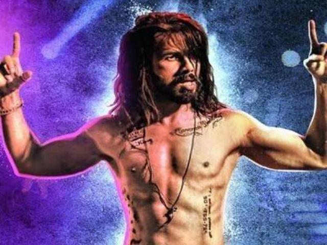 Actors urge audience to watch Udta Punjab in theatres. Actors urge audience to watch Udta Punjab in theatres.