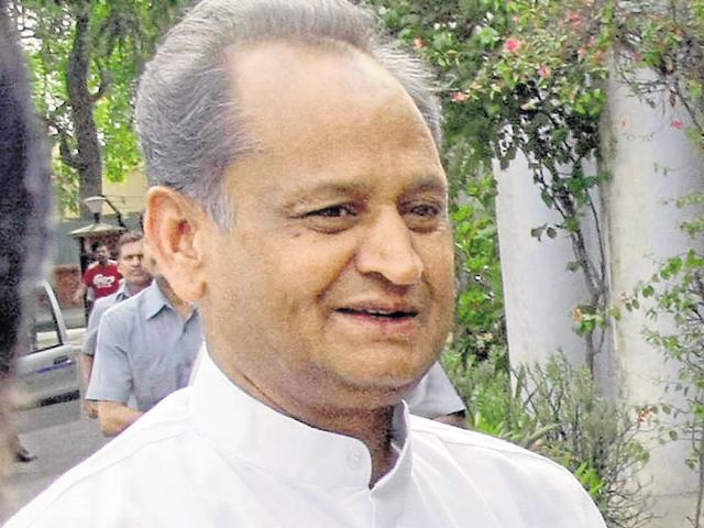 Ashok Gehlot, a two-time Rajasthan chief minister, is known to be close to Sonia Gandhi. (HT photo) Ashok Gehlot, a two-time Rajasthan chief minister, is known to be close to Sonia Gandhi. (HT photo)