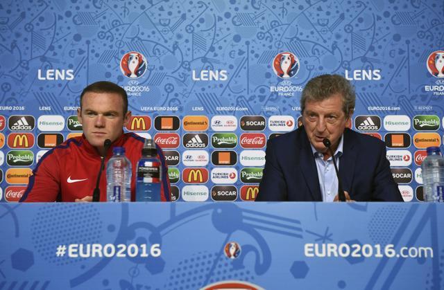 England's manager Roy Hodgson and Wayne Rooney attend a news conference in Lens, France. (Reuters Photo) England's manager Roy Hodgson and Wayne Rooney attend a news conference in Lens, France. (Reuters Photo)