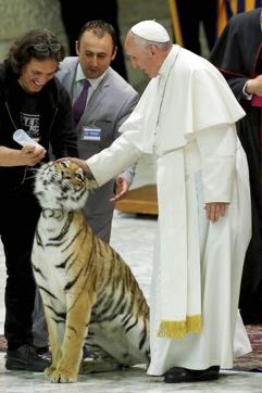  (AP)
