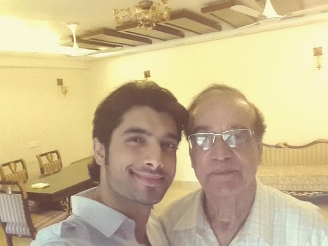 Actor Ssarad Malhotraa says that his father covered up for him after he banged his car.