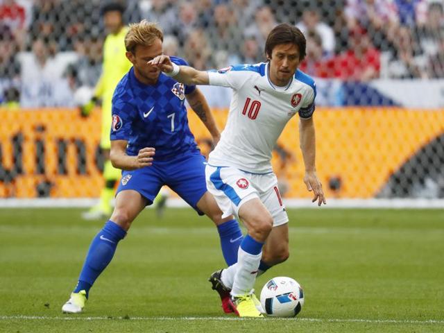 Czech Republic's Tomas Rosicky with Croatia's Ivan Rakitic during their Euro 2016 match. (Reuters Photo)