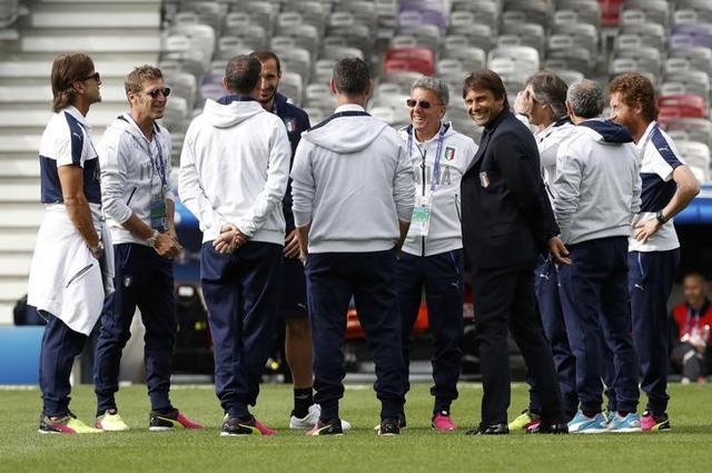 Italy's coach Antonio Conte during training ahead of their Group E match against Sweden. (Reuters Photo) Italy's coach Antonio Conte during training ahead of their Group E match against Sweden. (Reuters Photo)