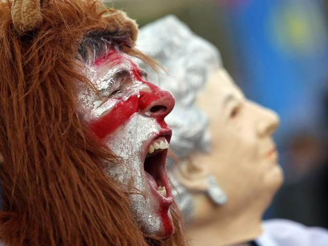 England supporters celebrate their 2-1 win at the end of the Euro 2016 Group B match. (AP photo) England supporters celebrate their 2-1 win at the end of the Euro 2016 Group B match. (AP photo)