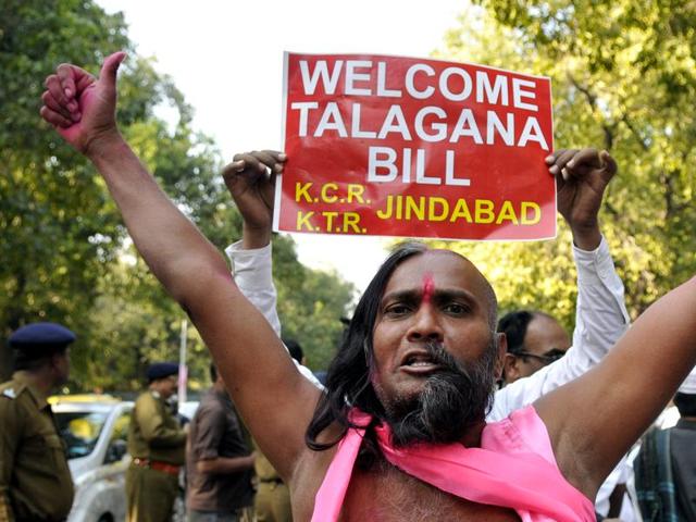 Telangana Rashtra Samithi (TRS) supporters celebrate victory in the 2014 Assembly elections in Hyderabad.(Mohd.Zakir/HT)