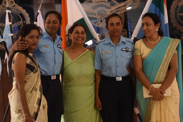 The women, who broke the barriers to etch their names in the history of the IAF, will get to fly fighter jets next year after completion of stage-III training at Bidar in Karnataka. (HT Photo)