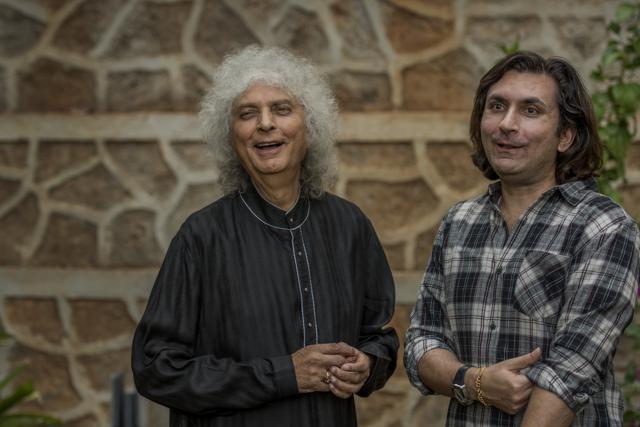 Rahul Sharma wishes his father, Pt Shivkumar Sharma, on Father’s Day. He wants the veteran santoor player to always stay healthy and continue his musical journey. (Satish Bate/Hindustan Times)