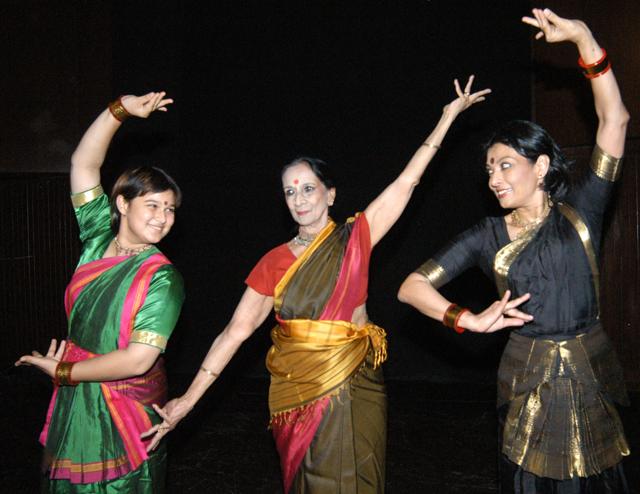 Anahita Sarabhai, Mrinalini Sarabhai and Maliika Sarabhai (HT Photo) Anahita Sarabhai, Mrinalini Sarabhai and Maliika Sarabhai (HT Photo)