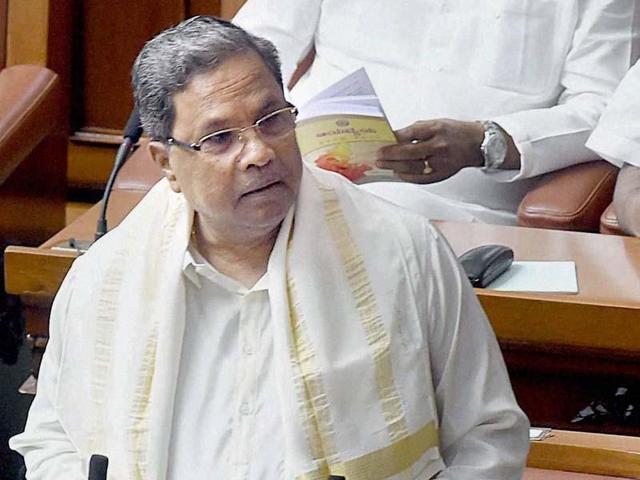 Siddaramaiah received green signal from Congress high command on Saturday after intense discussions with party President Sonia Gandhi and her deputy Rahul Gandhi, who authorised him to carry out the rejig.(PTI) Siddaramaiah received green signal from Congress high command on Saturday after intense discussions with party President Sonia Gandhi and her deputy Rahul Gandhi, who authorised him to carry out the rejig.(PTI)