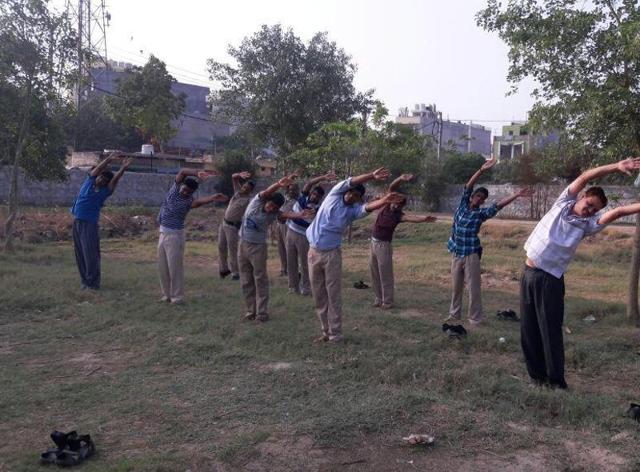 The advisory said that AYUSH ministry is to organise separate yoga events at several venues in the city including Nehru Park, Lodhi Garden, Talkatora Garden, Dwarka, Rohini, Yamuna Sports Complex and Connaught Place. (Delhi police Twitter Handle) The advisory said that AYUSH ministry is to organise separate yoga events at several venues in the city including Nehru Park, Lodhi Garden, Talkatora Garden, Dwarka, Rohini, Yamuna Sports Complex and Connaught Place. (Delhi police Twitter Handle)