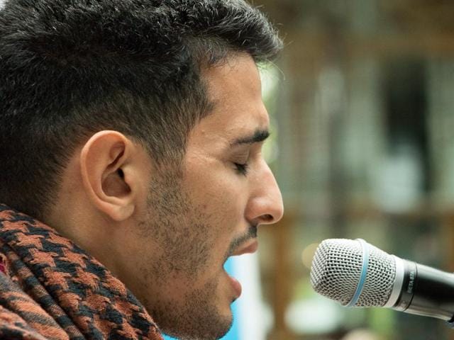 Syrian pianist, Aeham Ahmad, played the instrument in his war-ravaged country and continues to play for Syrian refugees in Germany.(Timmy Hung-Ming Shen)