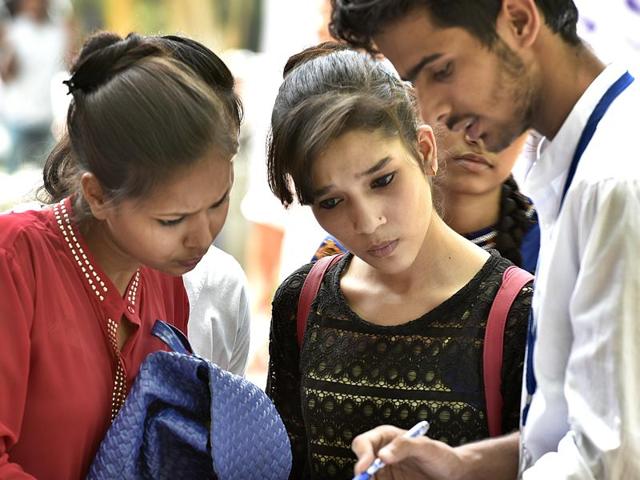 High cut off lists are a cause of tension for a lot of Delhi University aspirants. (Raj K Raj/Hindustan Times) High cut off lists are a cause of tension for a lot of Delhi University aspirants. (Raj K Raj/Hindustan Times)
