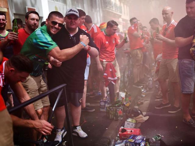 Wales' supporters cheer downtown Toulouse, southern France, on June 20, 2016 before the Euro 2016 football match of Russia vs Wales. (AFP) Wales' supporters cheer downtown Toulouse, southern France, on June 20, 2016 before the Euro 2016 football match of Russia vs Wales. (AFP)