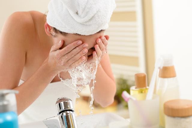 Wash your face regularly to avoid acne. (Shutterstock) Wash your face regularly to avoid acne. (Shutterstock)