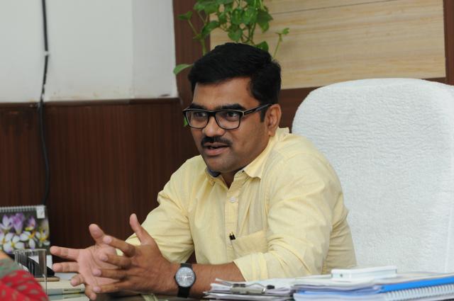 Sehore collector Sudam Khades is credited with speeding up the construction of a new hospital with better facilities.(Praveen Bajpai/HT photo)