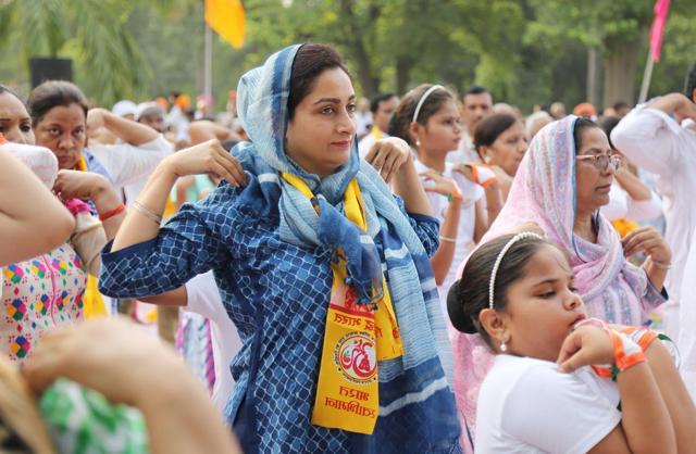 Harsimrat Kaur Badal during the International Yoga Day celebrations in Bathinda on Tuesday. (Sanjeev Kumar/HT) Harsimrat Kaur Badal during the International Yoga Day celebrations in Bathinda on Tuesday. (Sanjeev Kumar/HT)
