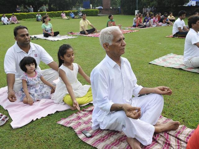 The programme started late, at around 7 am, but was later stopped for a live telecast of PM Narendra Modi’s speech. (HT Photo)