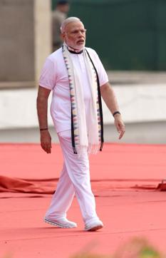 PM Modi during Yoga Day celebrations at Capitol Complex in Chandigarh on Tuesday . (Sanjeev Sharma/HT Photo)